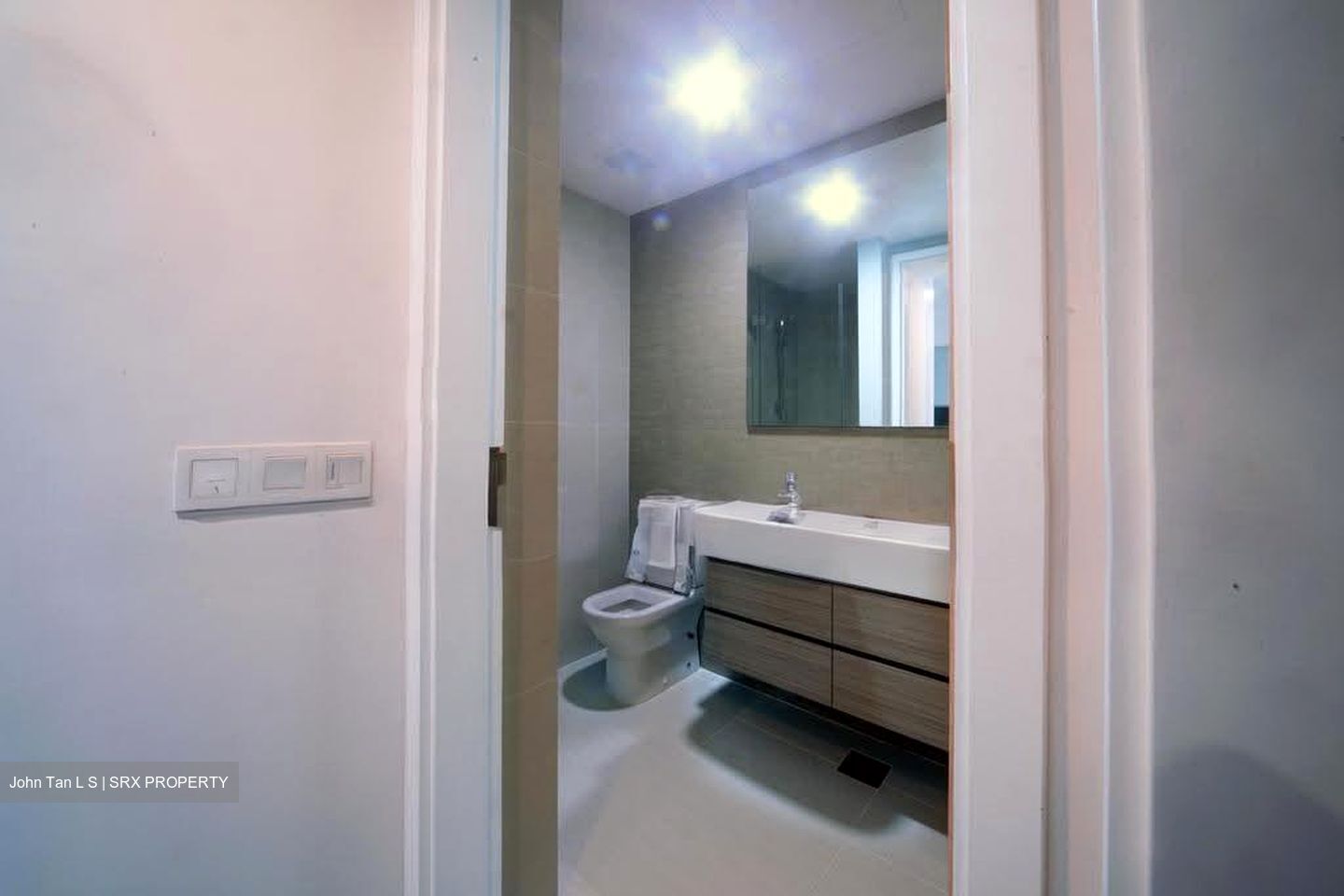 The Lakefront Residences (D22), Condominium #610717231